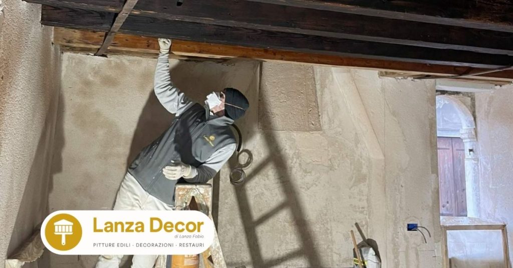 Come proteggere e rinnovare le travi a vista: tecniche e materiali per il clima umido del Veneto